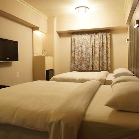טאינאן Ying Dai Hotel מראה חיצוני תמונה