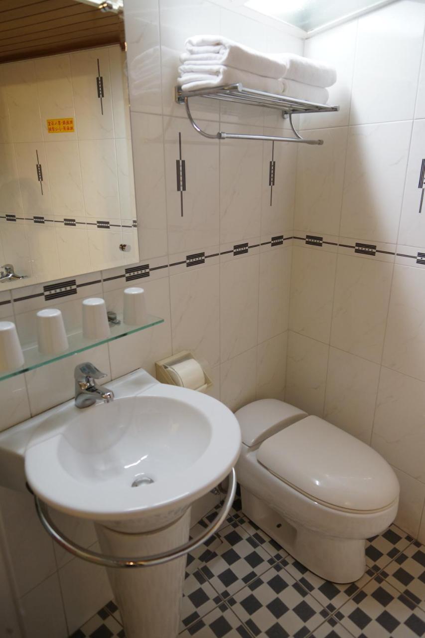 טאינאן Ying Dai Hotel מראה חיצוני תמונה