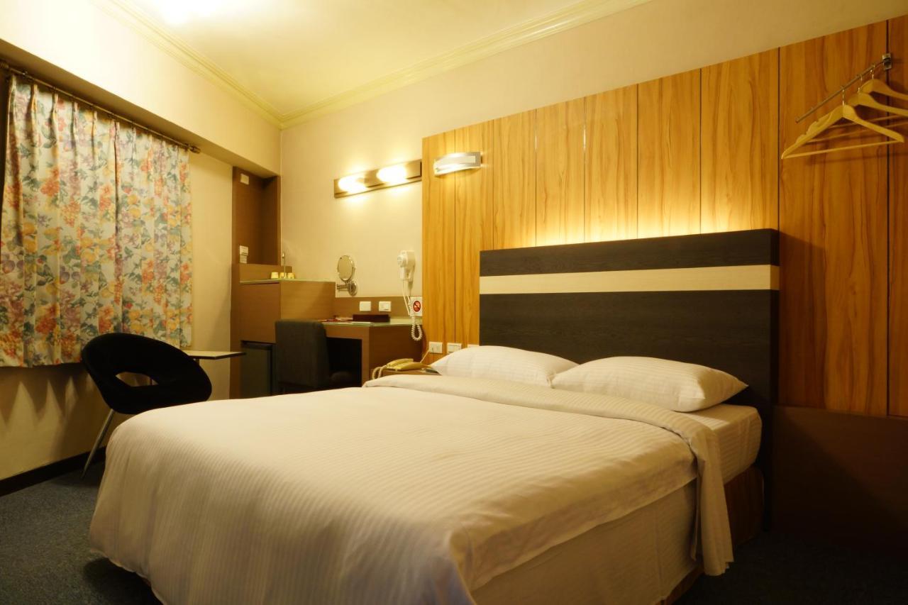 טאינאן Ying Dai Hotel מראה חיצוני תמונה